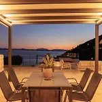 Terrallia Villa Agní