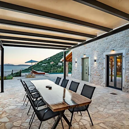 Terrallia Villa Agni