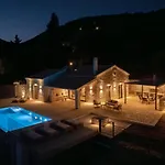 Terrallia Villa *